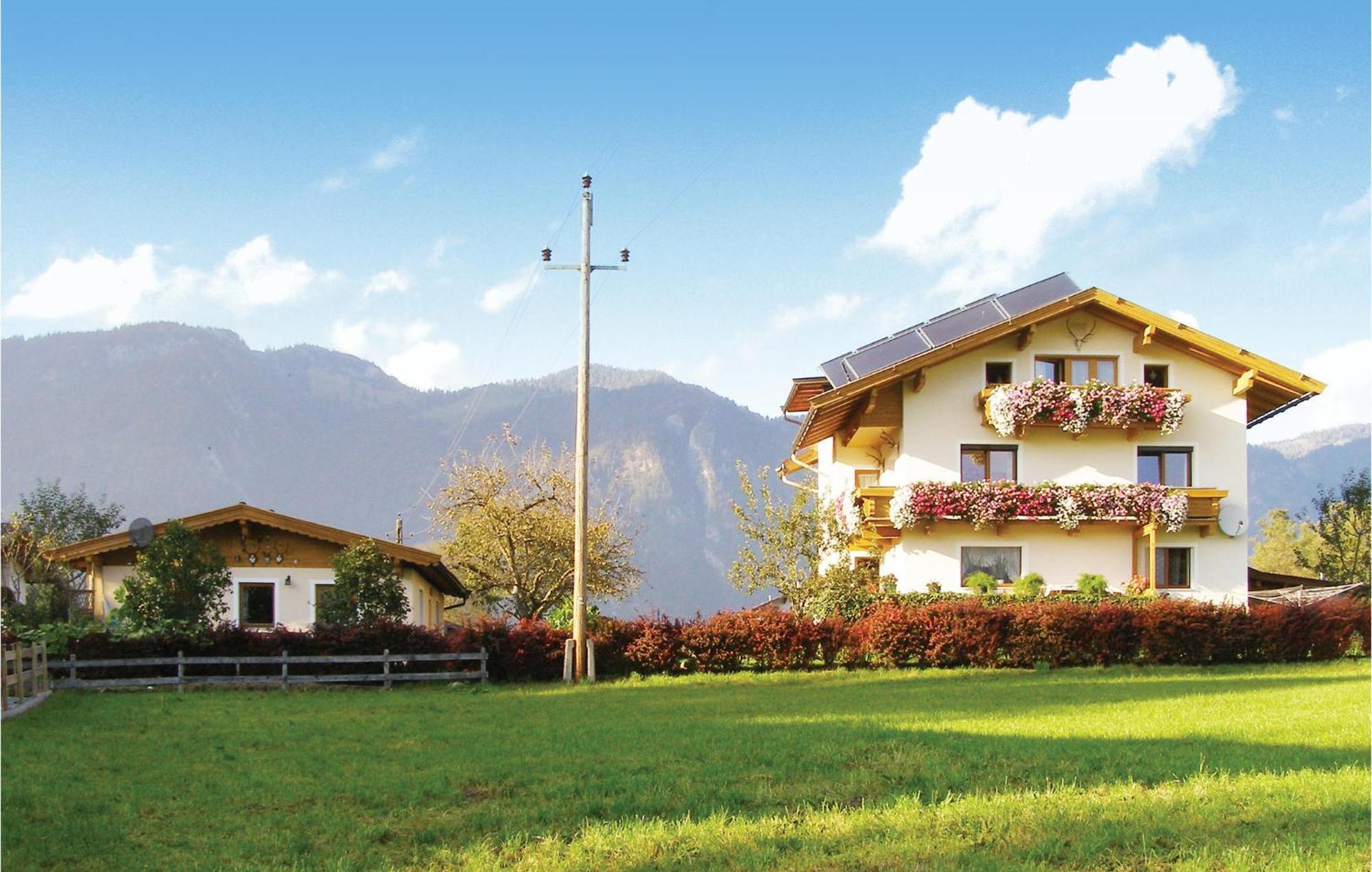 Ruhiges Ferienhaus Breitenbach Breitenbach am Inn Dış mekan fotoğraf